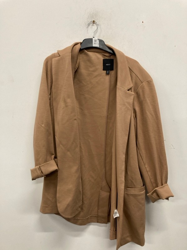 Lot 467  
            Nottingham SR9 - Delivery Only 

                
NEXT WOMENS BEIGE OVERCOAT UK SIZE 20R