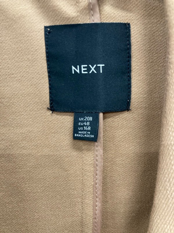 Lot 467  
            Nottingham SR9 - Delivery Only 

                
NEXT WOMENS BEIGE OVERCOAT UK SIZE 20R - Image 2
