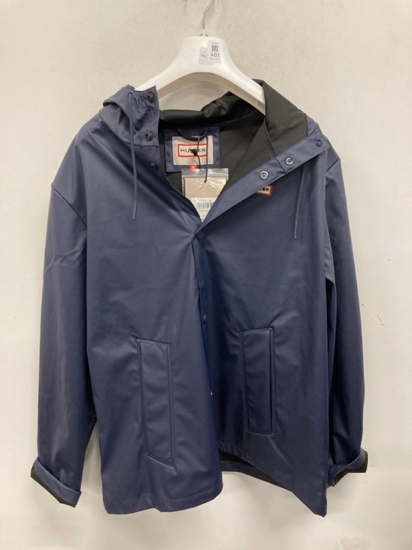 Lot 481  
            Nottingham SR9 - Delivery Only 

                
WOMENS HUNTER BLUE RAINCOAT UK SIZE M - Image 4