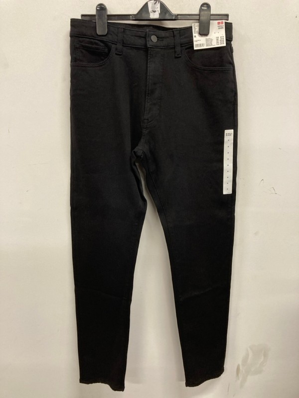 Lot 508  
            Nottingham SR9 - Delivery Only 

                
UNIQLO BLACK JEANS UK SIZE M