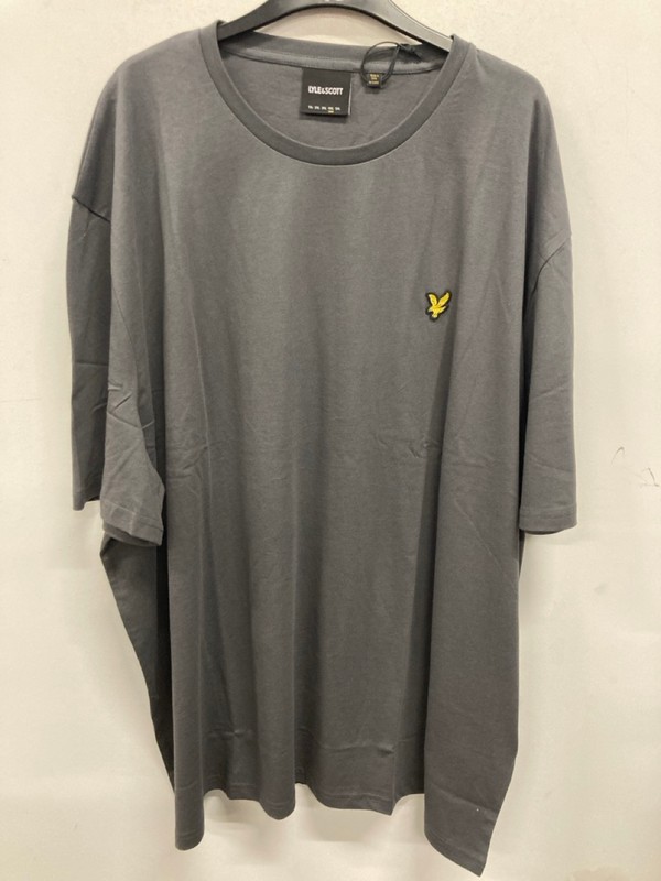 Lot 524  
            Nottingham SR9 - Delivery Only 

                
LYLE & SCOTT GREY LOGO T-SHIRT UK SIZE 4XL