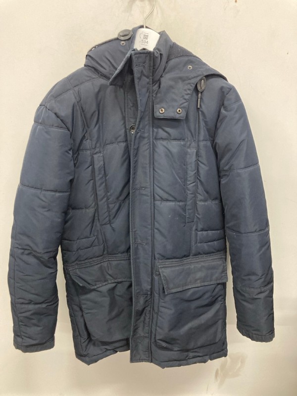 Lot 534  
            Nottingham SR9 - Delivery Only 

                
ZARA MAN BLUE PUFFER COAT UK SIZE M