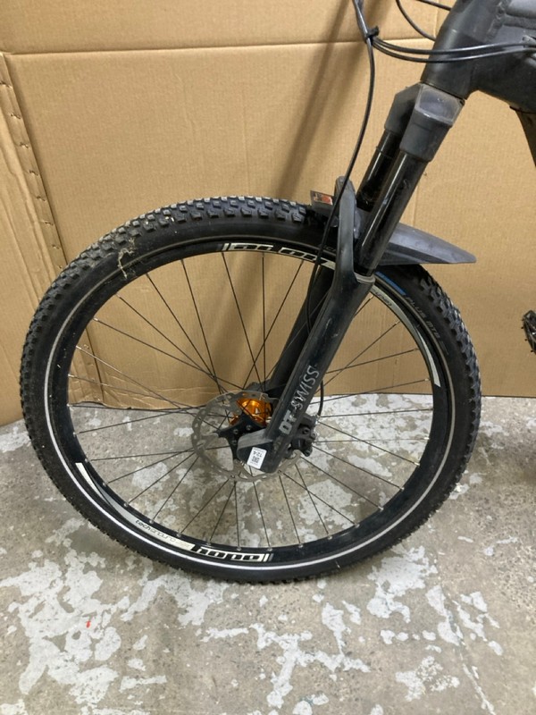 Lot 124  
            Nottingham SR1 - Collection Only 

                
CUBE ELECTRIC MOUNTAIN BIKE - MPSS02590029 (COLLECTION ONLY) - Image 2