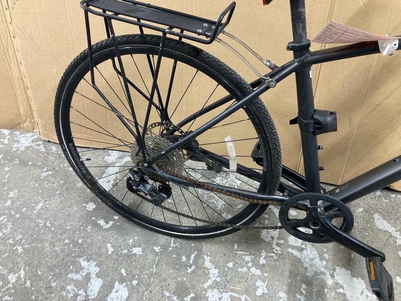 Lot 135  
            Nottingham SR1 - Collection Only 

                
TREK HYBRID BIKE - MPSS3356500 (COLLECTION ONLY)