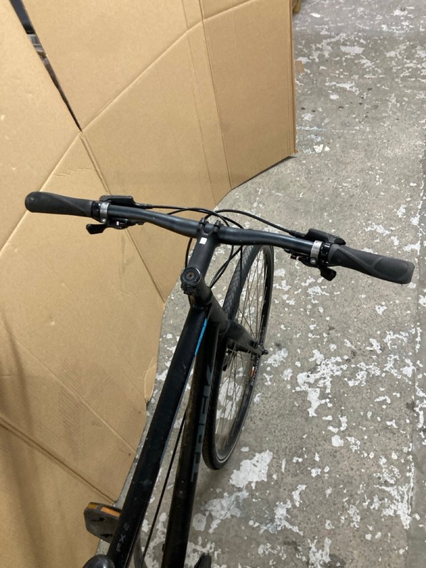 Lot 139  
            Nottingham SR1 - Collection Only 

                
TREK HYBRID BIKE - MPSS03053171 (COLLECTION ONLY) - Image 4