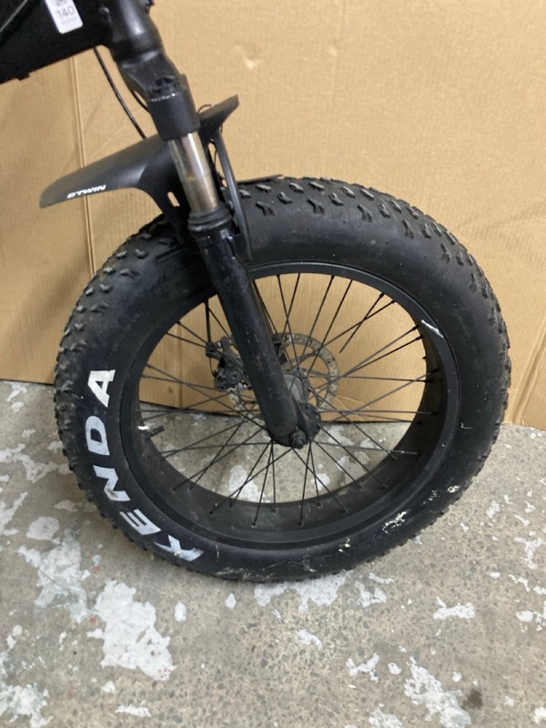 Lot 140  
            Nottingham SR1 - Collection Only 

                
UNBRANDED FOLDABLE BIKE - MPSS03052639 (COLLECTION ONLY) - Image 2