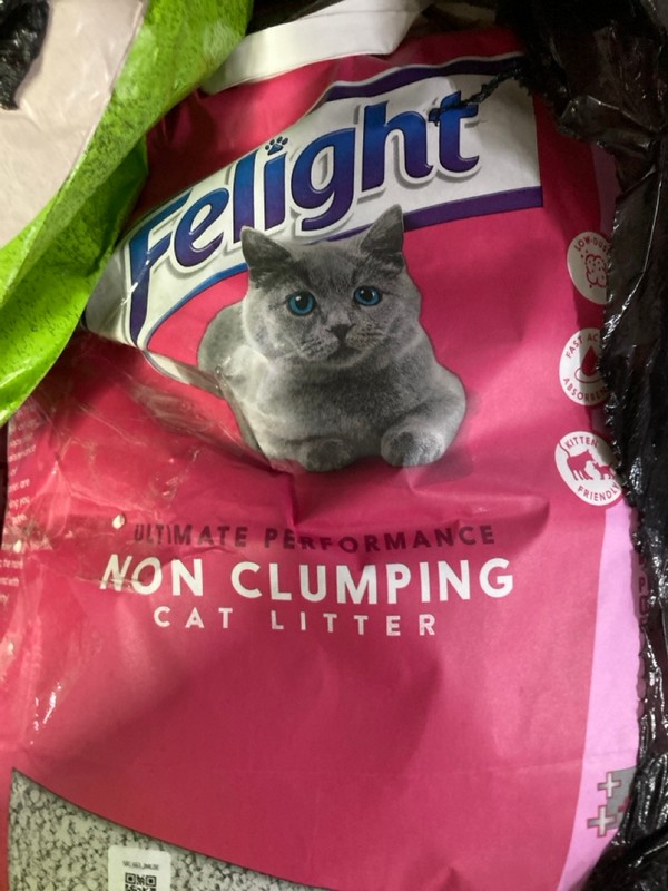 Lot 150  
            Nottingham SR1 - Delivery or Collection 

                
PALLET OF PET PRODUCTS INC. BACK 2 NATURE SMALL ANIMAL BEDDING & LITTER