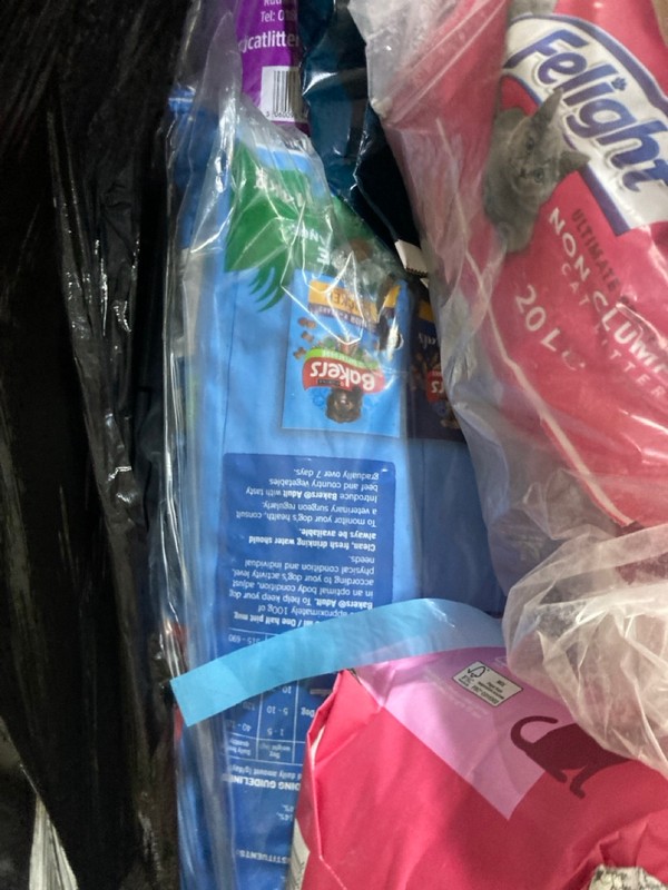 Lot 156  
            Nottingham SR1 - Delivery or Collection 

                
PALLET OF PET PRODUCTS INC. BREEDER CELECT CAT LITTER - Image 3