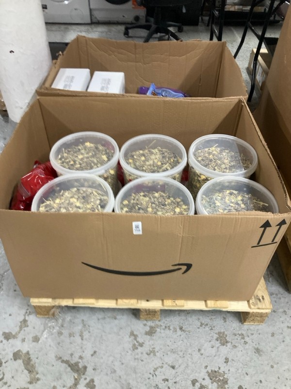 Lot 158  
            Nottingham SR1 - Delivery or Collection 

                
PALLET OF PET PRODUCTS INC. EXTRA SELECT PREMIUM RABBIT MIX - BEST BEFORE:01/12/2025