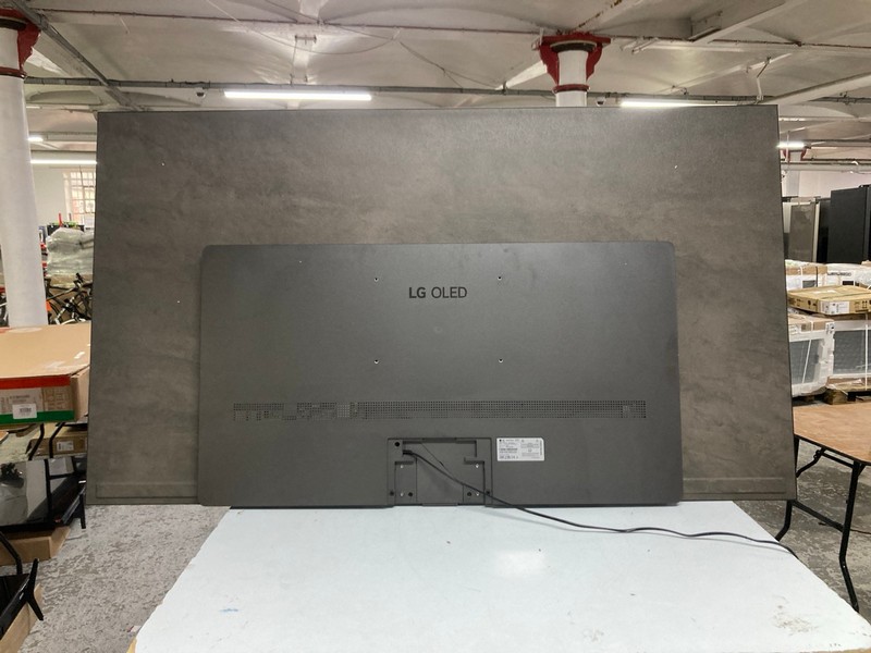 Lot 2  
            Nottingham SR1 - Collection Only 

                
LG 77" OLED C4 EVO 4K SMART TV (2024) - OLED77C44LA - ORIGINAL RRP £2,917 - WITH ...