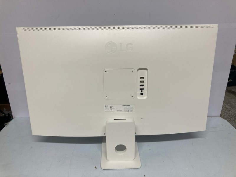 Lot 38  
            Nottingham SR1 - Collection Only 

                
LG 32" MYVIEW SMART MONITOR MODEL: 32SR50F - ORIGINAL RRP.£248 - WITH BOX - NO RE... - Image 4