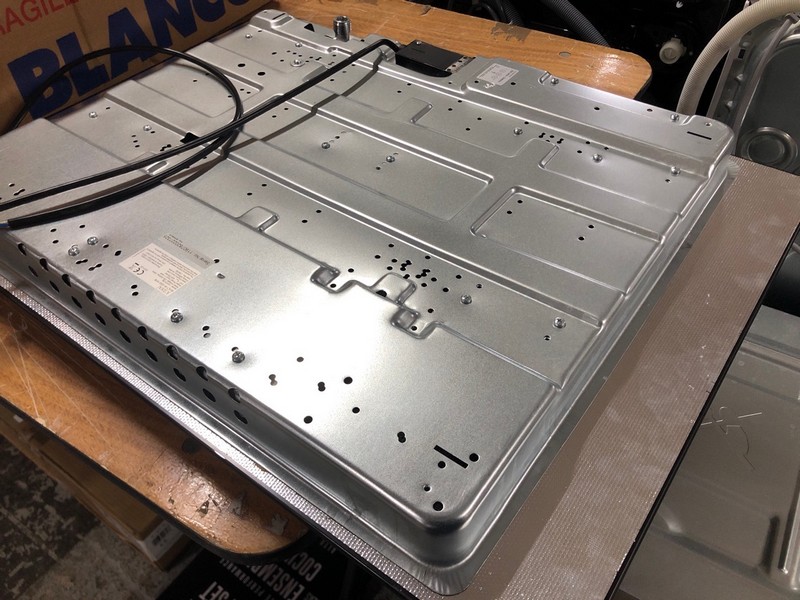 Lot 68  
            Nottingham SR1 - Delivery or Collection 

                
CDA 5 BURNER GAS HOB - MODEL - HVG721BL - ORIGINAL RRP - £329.99 - Image 4