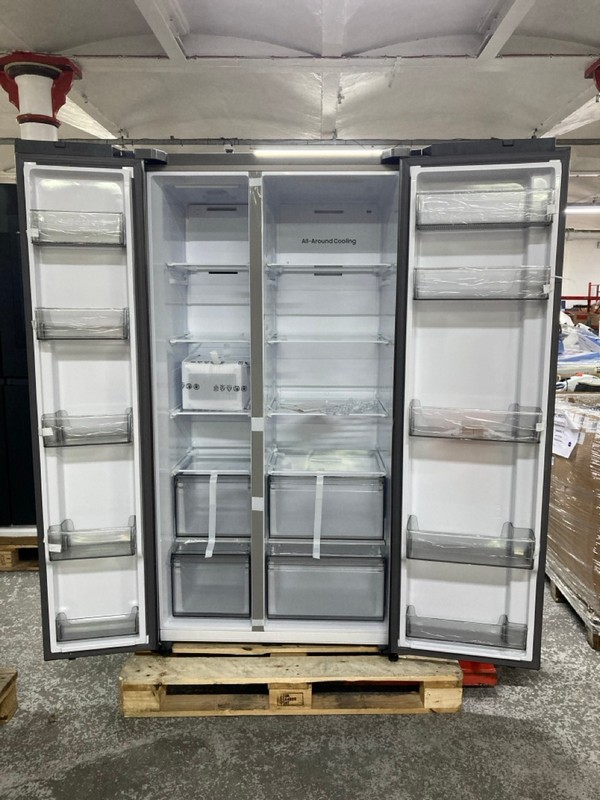 Lot 80  
            Nottingham SR1 - Delivery or Collection 

                
SAMSUNG BESPOKE SI SERES 6 SPACEMAX AMERICAN FRIDGE FREEZER MODEL: RS70F65QEF - O... - Image 2