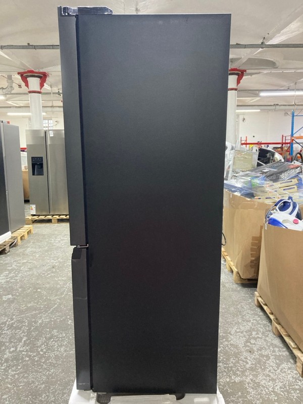 Lot 86  
            Nottingham SR1 - Delivery or Collection 

                
HAIER AMERICAN FRIDGE FREEZER MODEL: HCR39F19EWPT - ORIGINAL RRP.£999