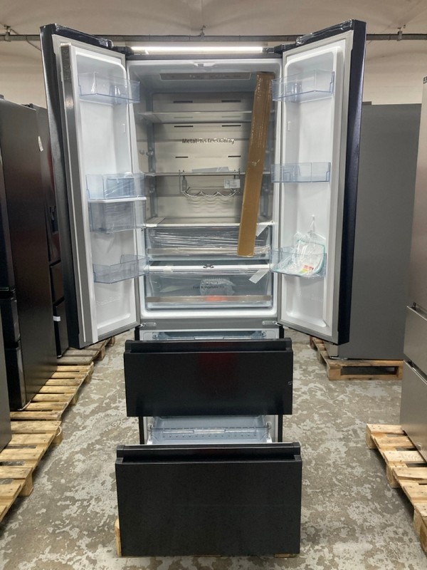 Lot 96  
            Nottingham SR1 - Delivery or Collection 

                
HISENSE AMERICAN STYLE FRIDGE FREEZER MODEL: RF632N4WFE - ORIGINAL RRP.£799 - Image 2