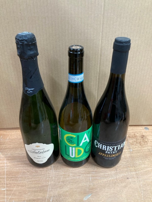 Lot 101  
            Nottingham SR8 - Collection Only 

                
QUANTITY OF WINES TO INCLUDE CHAMPAGNE- 18+ ID REQUIRED  - COLLECTION ONLY