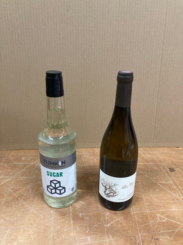 Lot 112  
            Nottingham SR8 - Collection Only 

                
QTY OF WINES TO INCLUDE MERLOT- 18+ ID REQUIRED  - COLLECTION ONLY