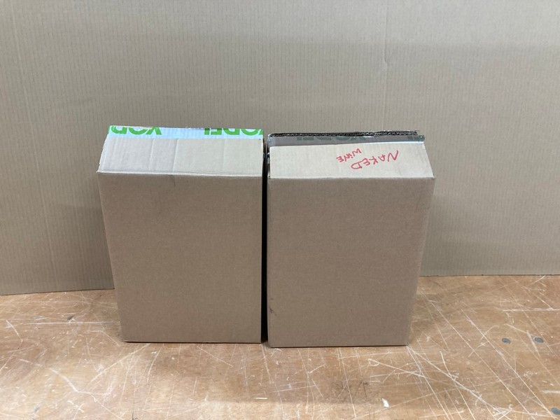 Lot 112  
            Nottingham SR8 - Collection Only 

                
QTY OF WINES TO INCLUDE MERLOT- 18+ ID REQUIRED  - COLLECTION ONLY