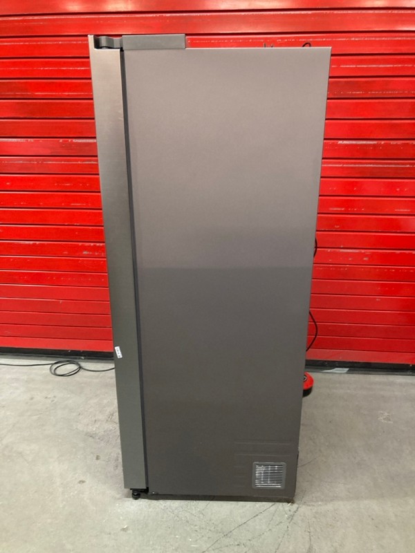 Lot 11  
            Nottingham SR8 - Delivery Or Collection 

                
SAMSUNG SERIES 6 AMERICAN SMART FRIDGE FREEZER. MODEL: RS70F65KET. ORIGINAL RRP: ...