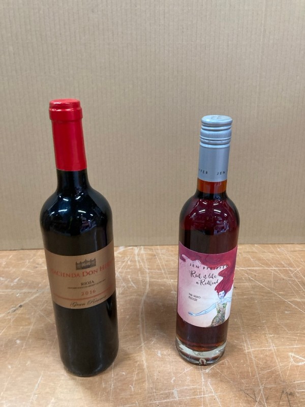 Lot 121  
            Nottingham SR8 - Collection Only 

                
QTY OF WINES TO INCLUDE PINOT GRIS- 18+ ID REQUIRED  - COLLECTION ONLY - Image 4