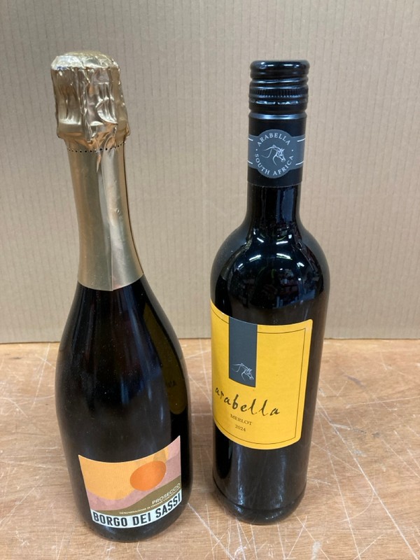 Lot 133  
            Nottingham SR8 - Collection Only 

                
QTY OF  WINES TO INCLUDE PROSECCO- 18+ ID REQUIRED  - COLLECTION ONLY - Image 3