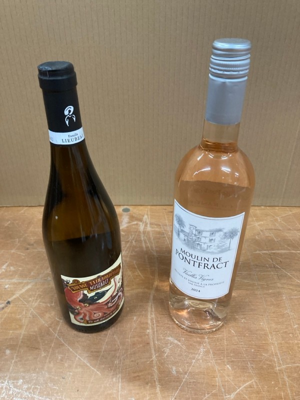 Lot 139  
            Nottingham SR8 - Collection Only 

                
QTY OF WINES TO INCLUDE CHENIN BLANC- 18+ ID REQUIRED  - COLLECTION ONLY - Image 4