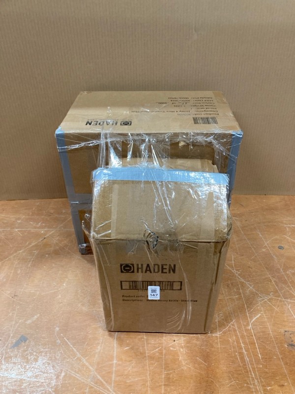 Lot 147  
            Nottingham SR8 - Delivery Or Collection 

                
HADEN JERSEY KETTLE AND 4 SLICE TOASTER STEEL BLUE