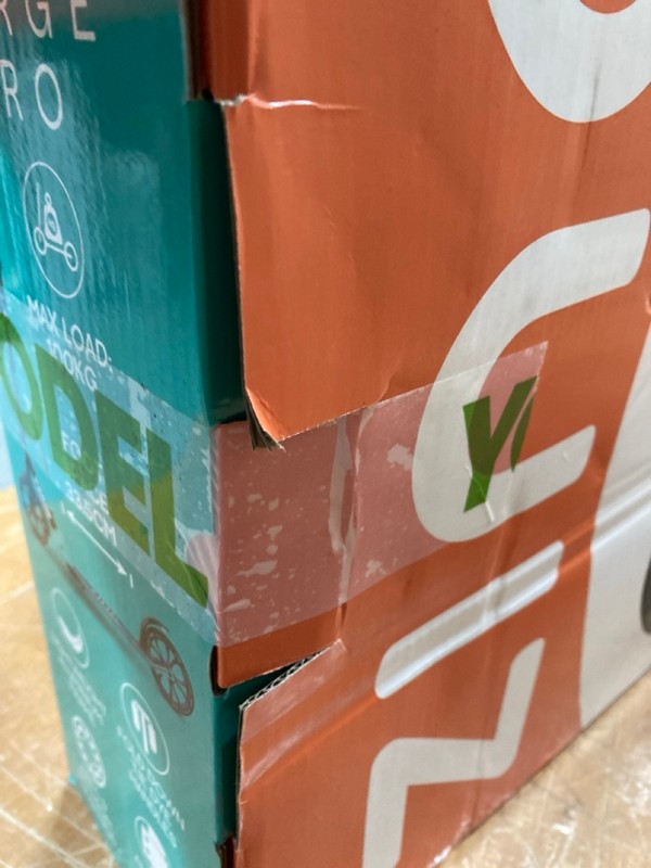 Lot 151  
            Nottingham SR8 - Delivery Or Collection 

                
ZINC BIG WHEELED FOLDING SCOOTER VERGE PRO