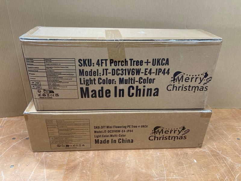 Lot 158  
            Nottingham SR8 - Delivery Or Collection 

                
2 X CHRISTMAS TREES