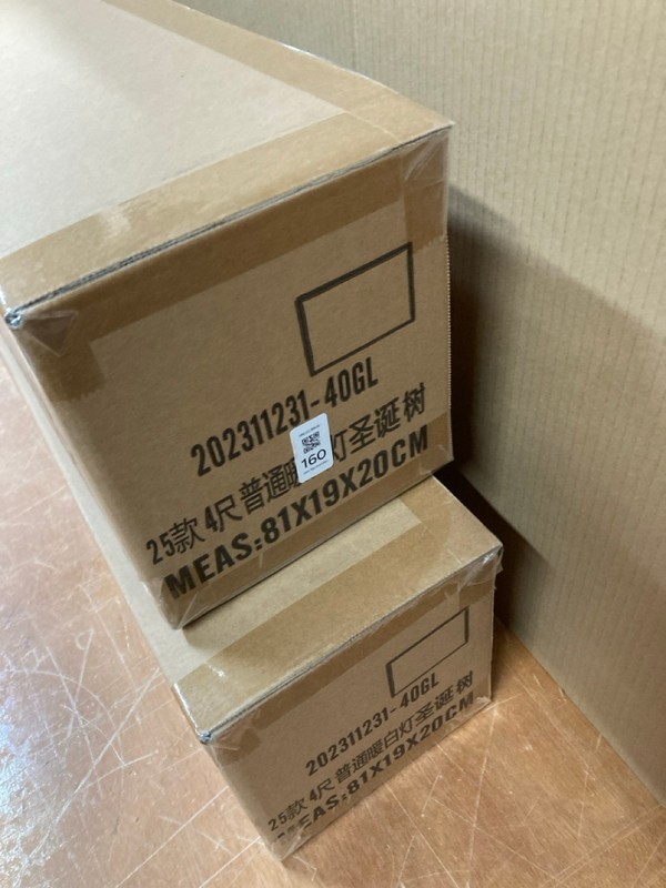 Lot 160  
            Nottingham SR8 - Delivery Or Collection 

                
2 X CHRISTMAS TREES - Image 3