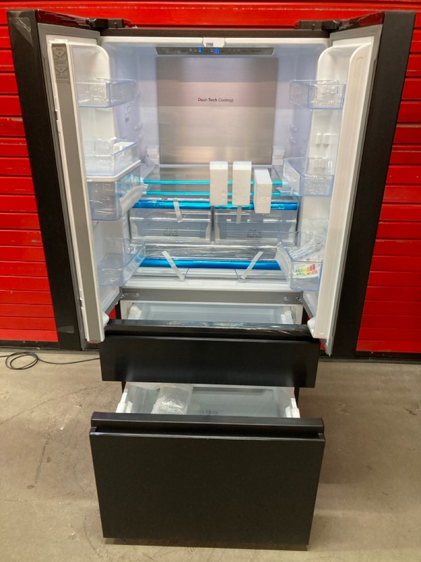 Lot 16  
            Nottingham SR8 - Delivery Or Collection 

                
HISENSE FRIDGE FREEZER. MODEL: RF540N4WFE. ORIGINAL RRP: £899 - Image 2