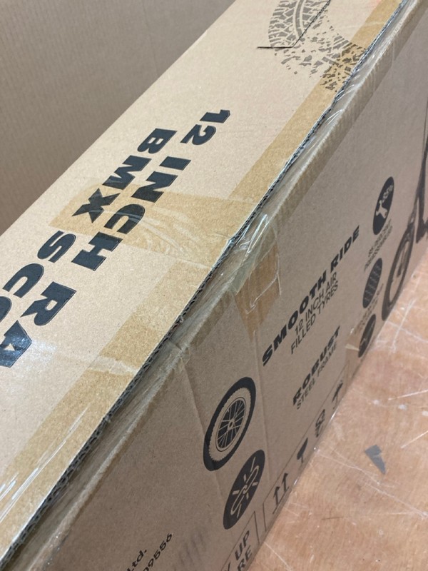 Lot 181  
            Nottingham SR8 - Delivery Or Collection 

                
ZINC 12" RADIKAL BMX SCOOTER