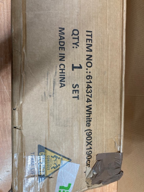 Lot 191  
            Nottingham SR8 - Delivery Or Collection 

                
90CM X 190CM MATTRESS