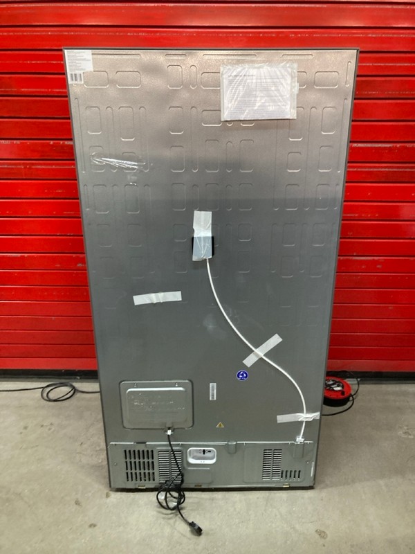 Lot 1  
            Nottingham SR8 - Delivery Or Collection 

                
HISENSE  AMERICAN SMART FRIDGE FREEZER. GREY STAINLESS STEEL. MODEL: RS818N4TIE. ... - Image 5