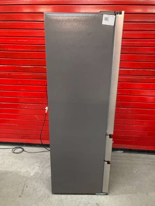 Lot 20  
            Nottingham SR8 - Delivery Or Collection 

                
HISENSE SLIM FRIDGE FREEZER. STAINLESS STEEL. MODEL: RF632N4WIE. ORIGINAL RRP: £699