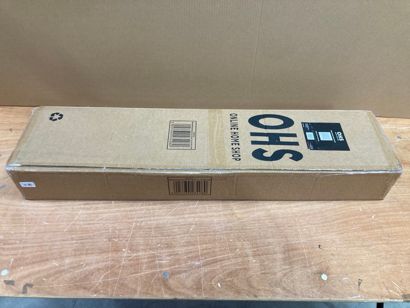 Lot 36  
            Nottingham SR8 - Delivery Or Collection 

                
MEDIUM RIBBED RADIATOR COVER - Image 2