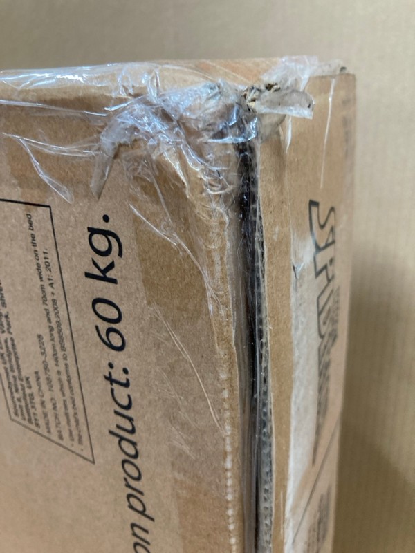 Lot 38  
            Nottingham SR8 - Delivery Or Collection 

                
MARVEL SPIDERMAN BED - NO DRAWERS - Image 4