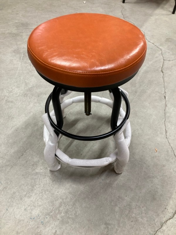 Lot 42  
            Nottingham SR8 - Delivery Or Collection 

                
YAHEETECH BAR STOOL