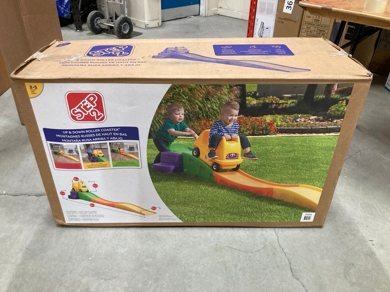 Lot 49  
            Nottingham SR8 - Delivery Or Collection 

                
STEP2 UP AND DOWN ROLLER COASTER