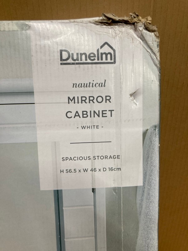 Lot 59  
            Nottingham SR8 - Delivery Or Collection 

                
DUNELM MIRROR CABINET - Image 2