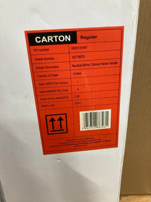 Lot 59  
            Nottingham SR8 - Delivery Or Collection 

                
DUNELM MIRROR CABINET - Image 3