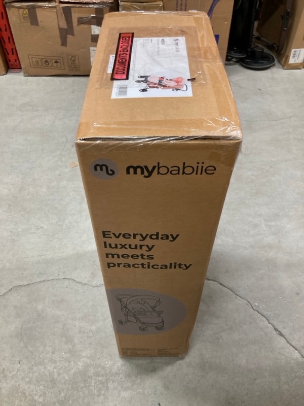 Lot 61  
            Nottingham SR8 - Delivery Or Collection 

                
MYBABIIE MB30 PUSHCHAIR - Image 3
