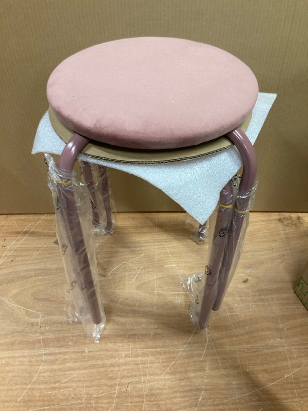Lot 68  
            Nottingham SR8 - Delivery Or Collection 

                
2 X DUNELM PINK STOOLS