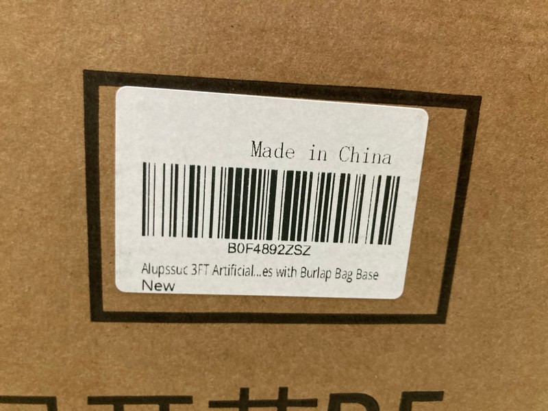 Lot 72  
            Nottingham SR8 - Delivery Or Collection 

                
3 X CHRISTMAS TREES - Image 3