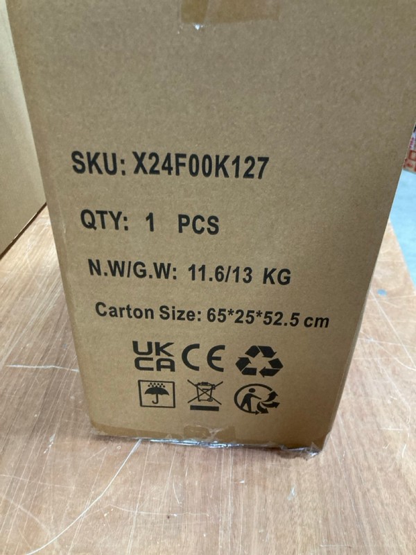 Lot 78  
            Nottingham SR8 - Delivery Or Collection 

                
OFFICE CHAIR