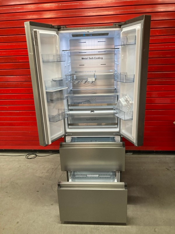 Lot 7  
            Nottingham SR8 - Delivery Or Collection 

                
HISENSE SLIM FRIDGE FREEZER. MODEL: RF632N4WIE. ORIGINAL RRP: £699 - Image 2