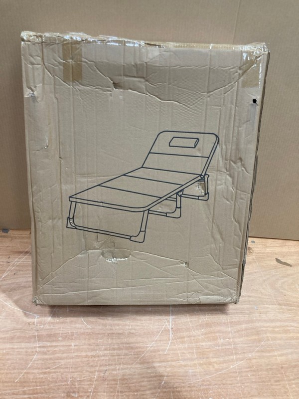 Lot 91  
            Nottingham SR8 - Delivery Or Collection 

                
FOLDING CAMPING BED