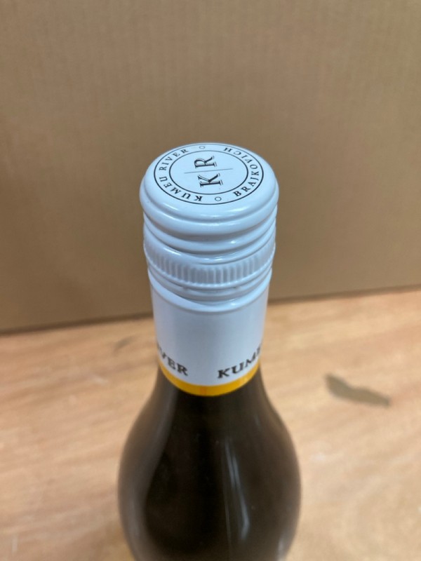 Lot 95  
            Nottingham SR8 - Collection Only 

                
BOX OF KUMEU RIVER CHARDONNAY - 18+ ID REQUIRED - COLLECTION ONLY