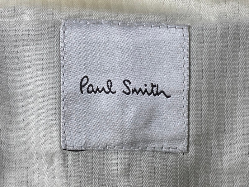 Lot 104  
            Nottingham Prem - Delivery Only 

                
PAUL SMITH MENS TROUSER. SIZE 38 MADE FROM 100% WOOL