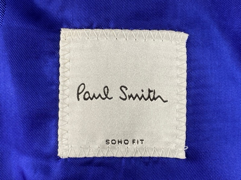 Lot 10  
            Nottingham Prem - Delivery Only 

                
PAUL SMITH MENS BUTTON JACKET.SIZE R38